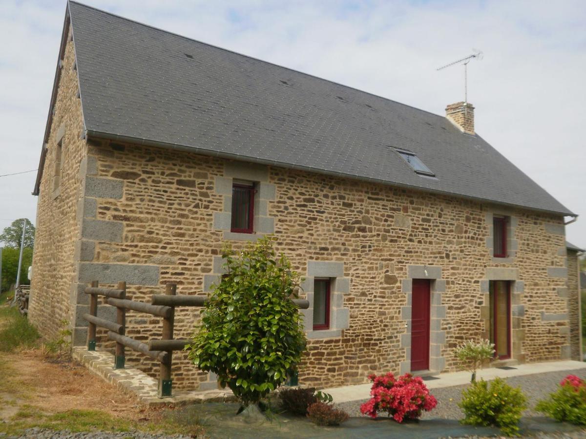 Modern Cottage In Normandy With Large Garden Isigny-le-Buat Kültér fotó